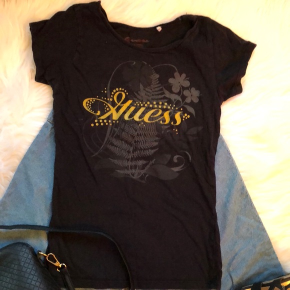 guess brand t shirt
